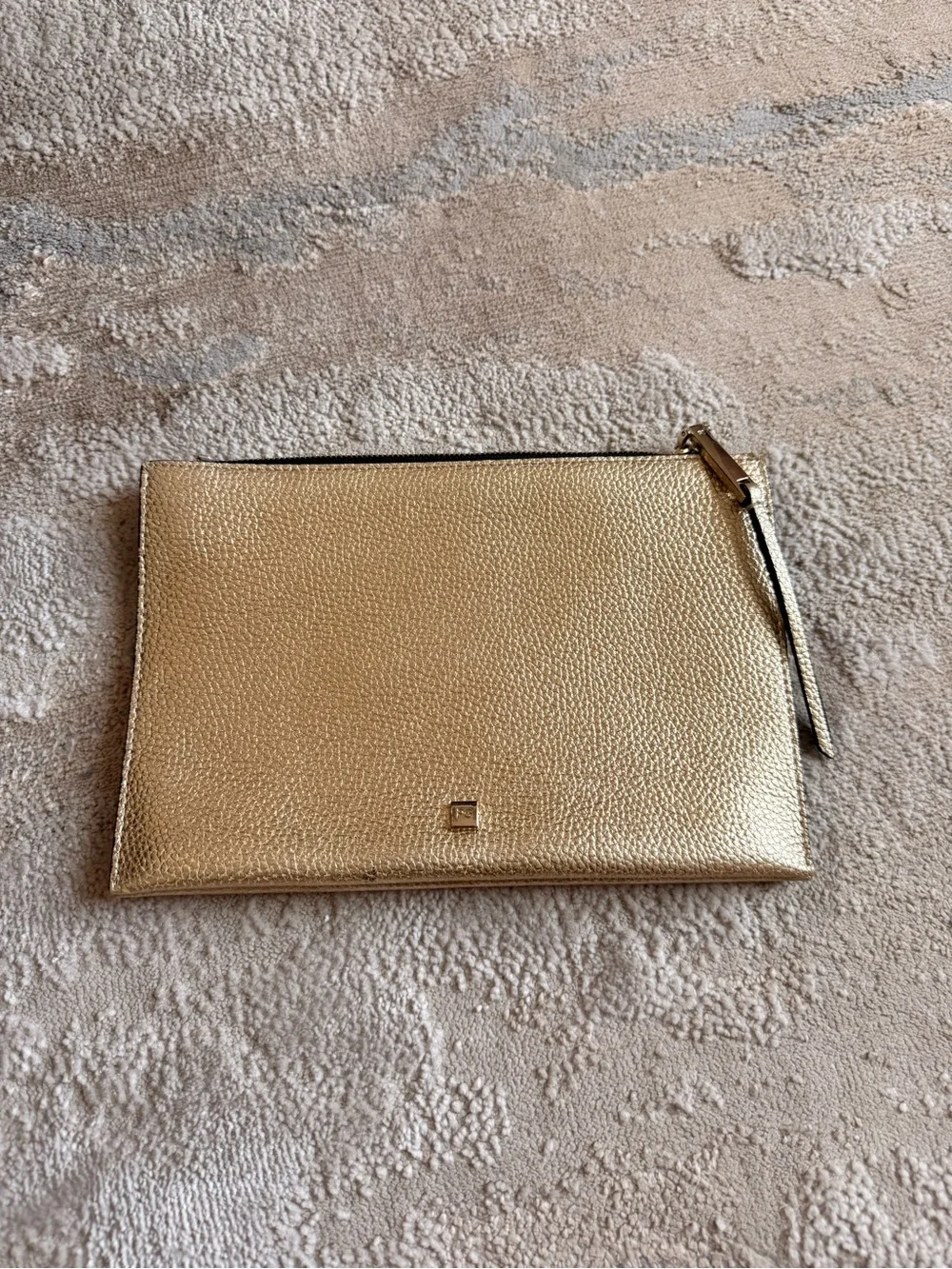 Purificación García Gold Leather Pouch/Clutch -Broken Zipper